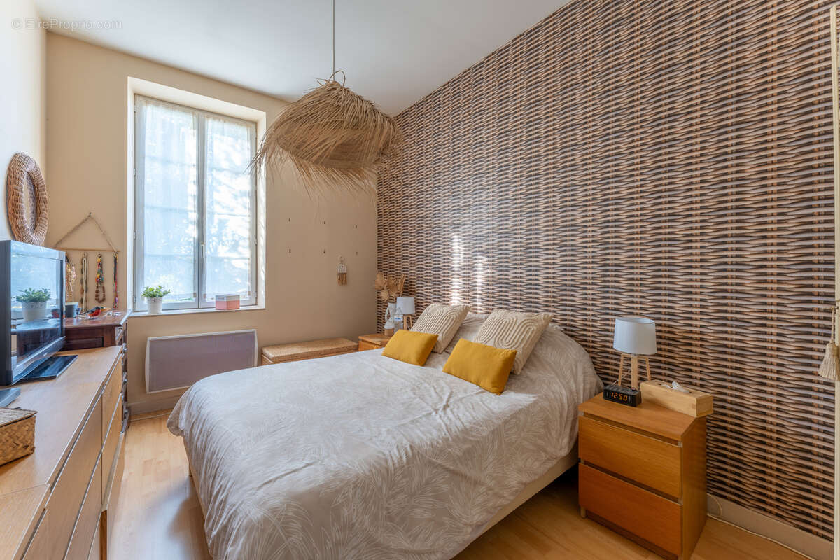 Maison à LESTIAC-SUR-GARONNE