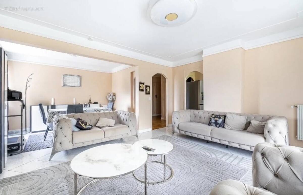 Appartement à LONGJUMEAU