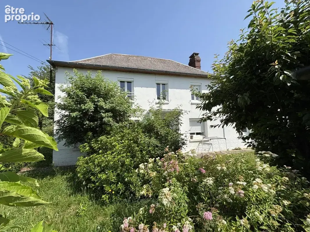 Maison à YMARE