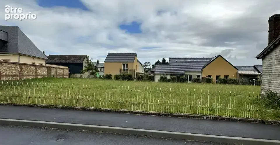 Photo Terrain à Epaignes au prix de 60 000€