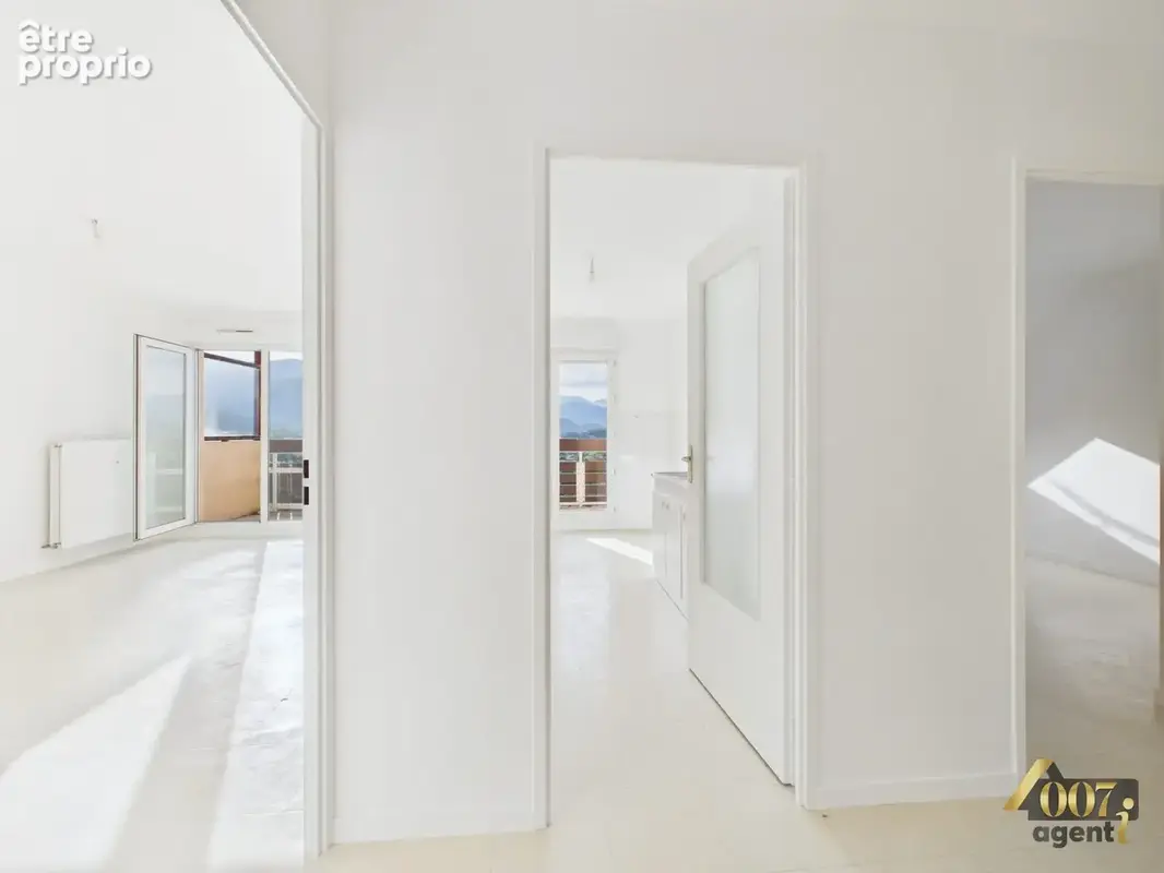 Appartement 4 pièces 70 m² à vendre à Bassens (73000) - photo 4