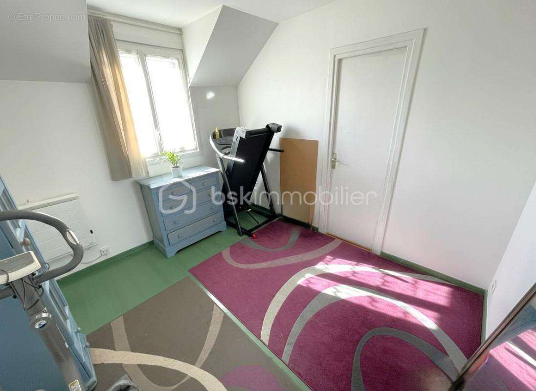 Maison à VILLEPREUX