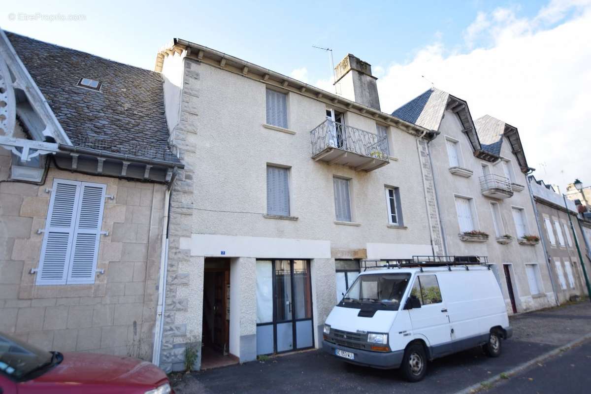 Appartement à PLEAUX