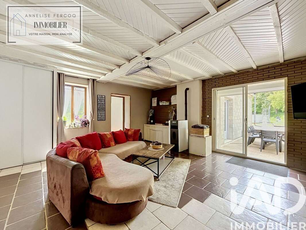 Maison 173 m² à Torteron  - photo 2