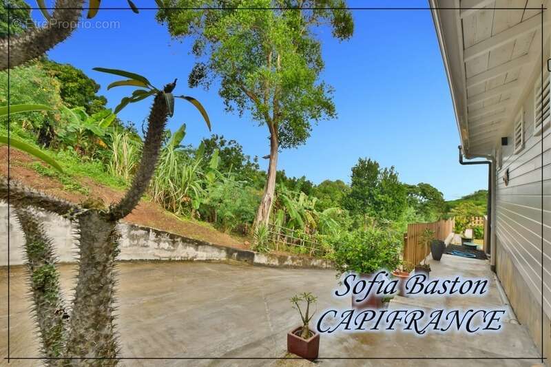 Maison à LES TROIS-ILETS