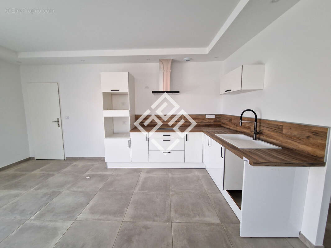 Maison à FERRALS-LES-CORBIERES