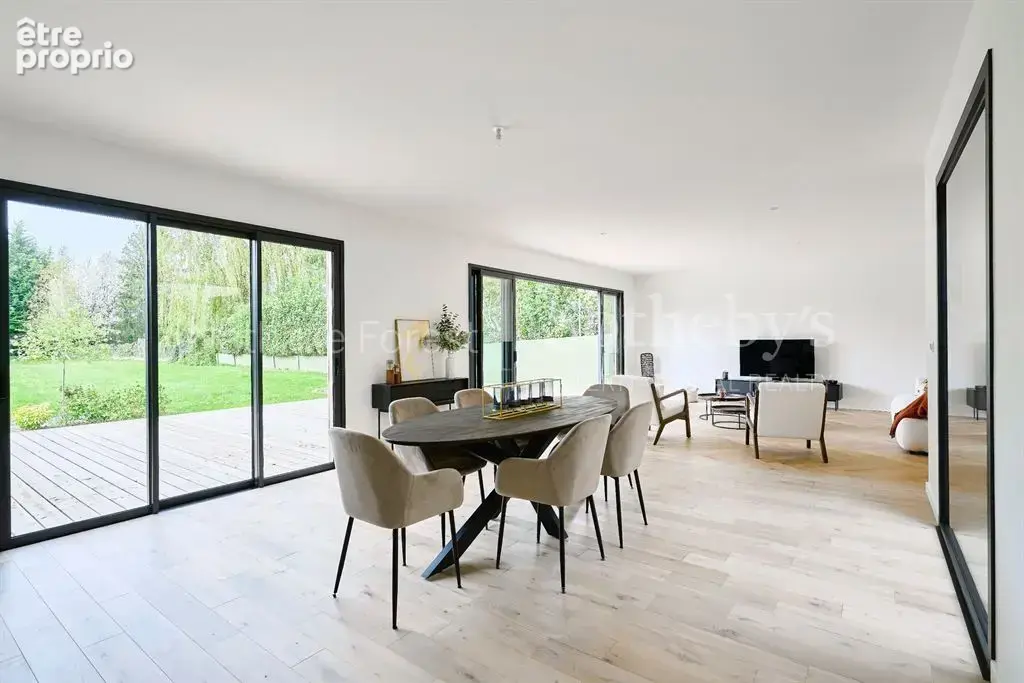 Marcq-en-Baroeul, maison rénovée 5 chambres, garage et jardin - photo 5