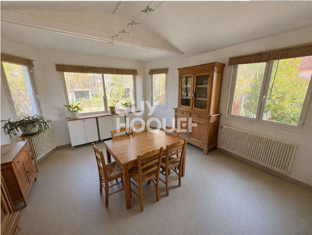 Maison à EZY-SUR-EURE