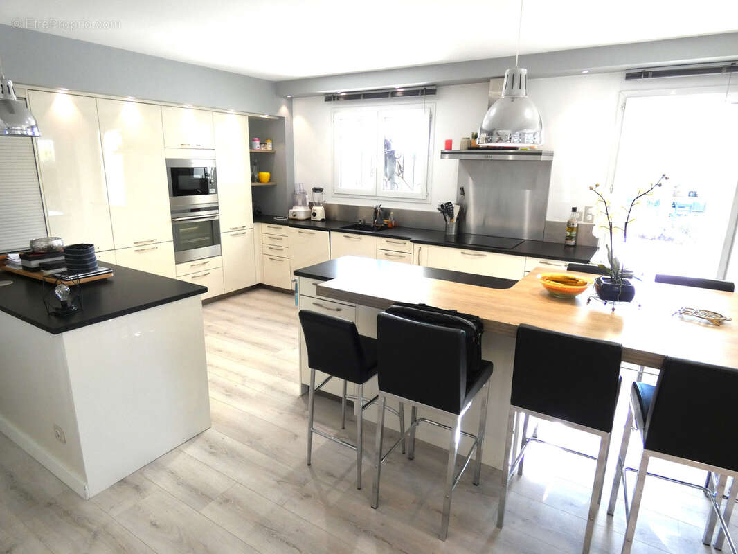 Maison à BOISSET-ET-GAUJAC