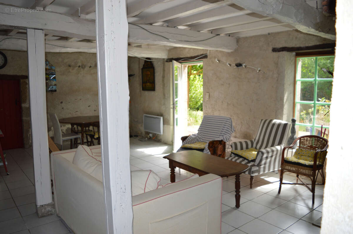 Maison à ARFEUILLES