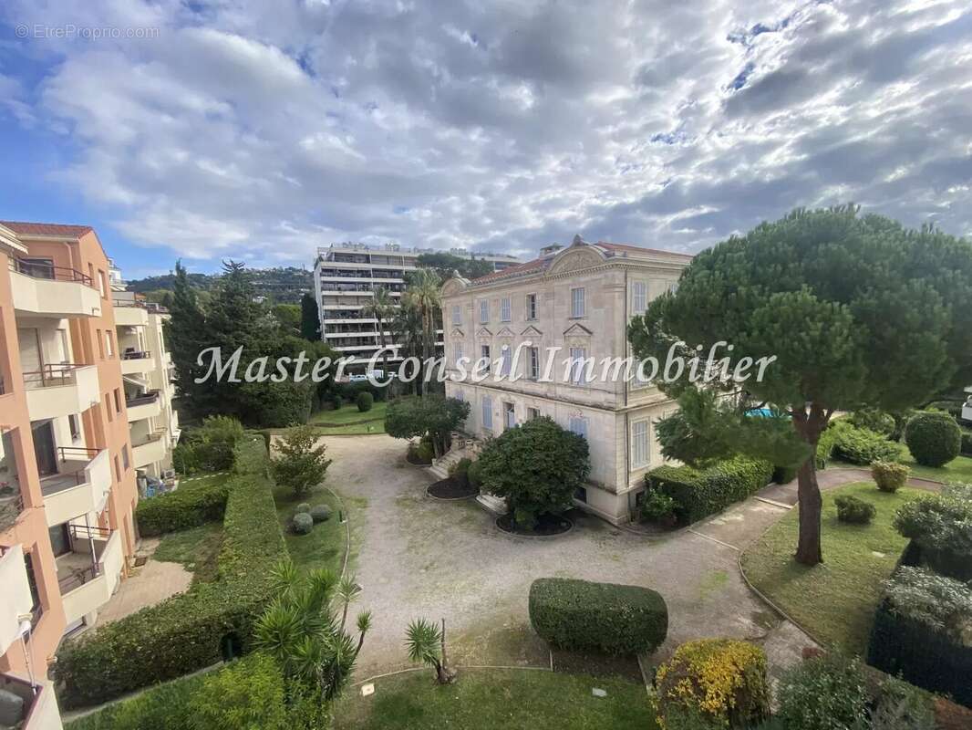 Appartement à CANNES