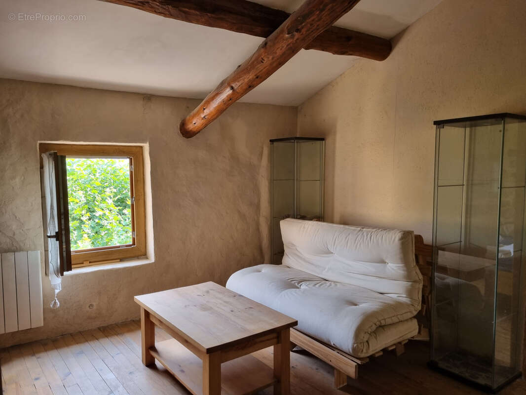 Maison de village avec garage - photo 17