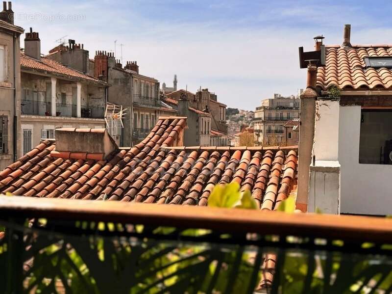 Appartement à MARSEILLE-6E