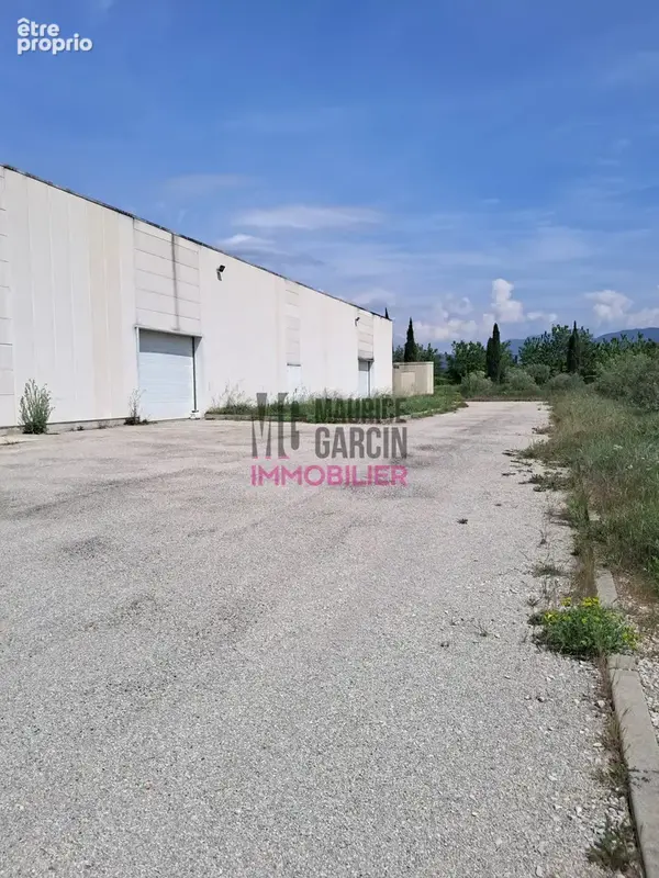 Commerce 1 100 m² à vendre à Seguret (84110) - photo 5