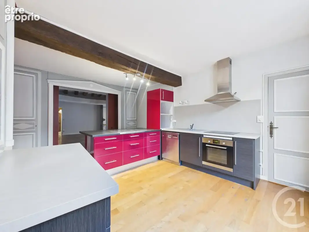 Appartement 9 pièces 360 m² à vendre à Chartres (28000) - photo 4
