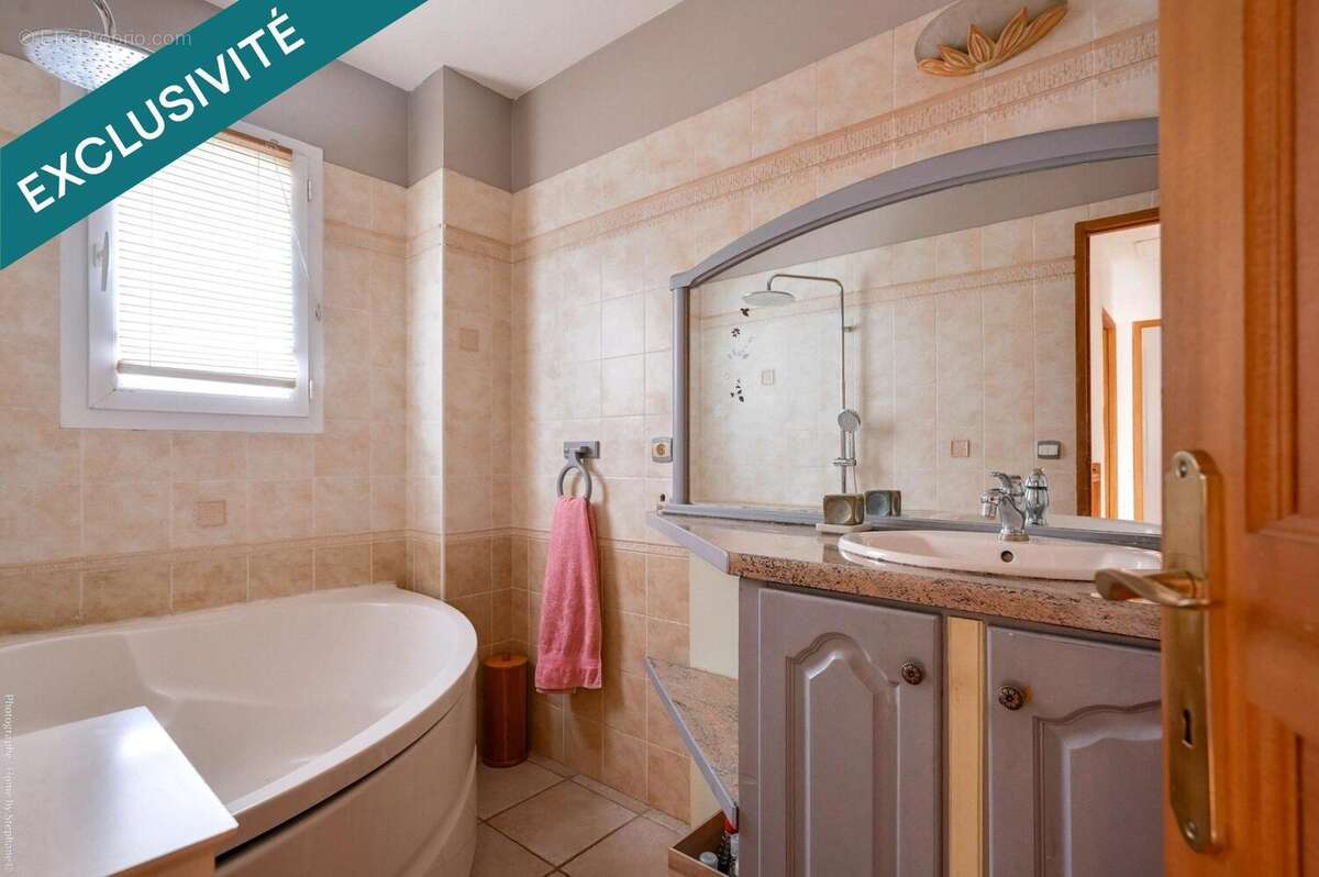 Photo 9 - Maison à MARSEILLE-11E