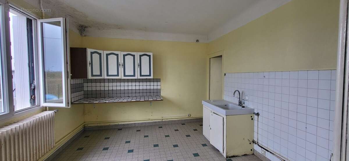 Maison à SAINT-SEINE