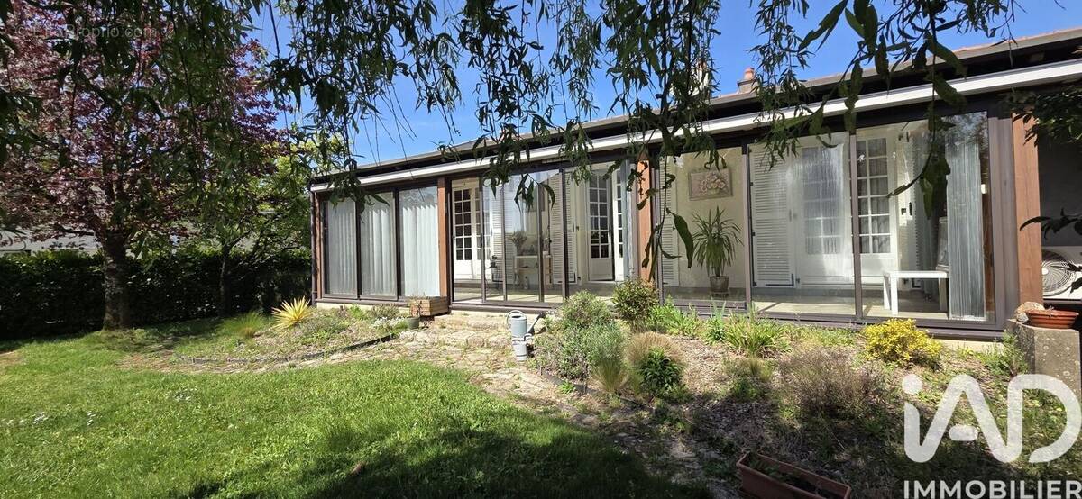 Photo 1 - Maison à NUAILLE