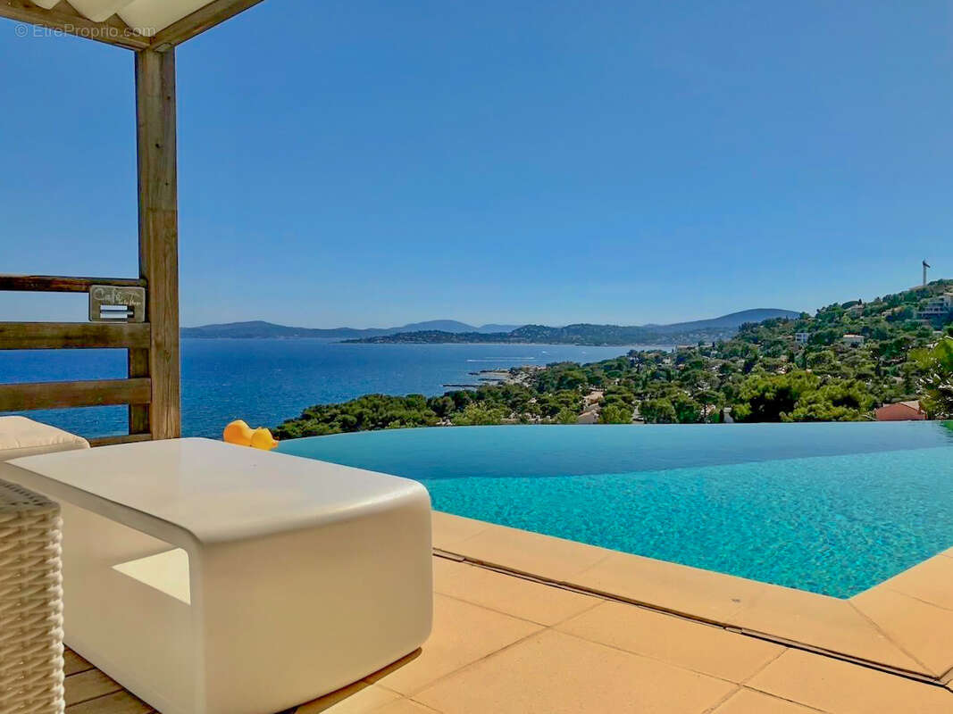 Maison à LES ISSAMBRES