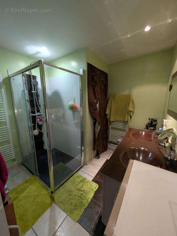 Appartement à LORNAY