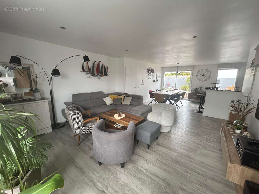Maison recente de 106 m2 et 3 ch au calme - photo 3