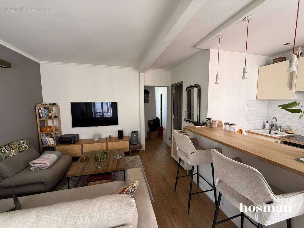 Appartement à PARIS-18E