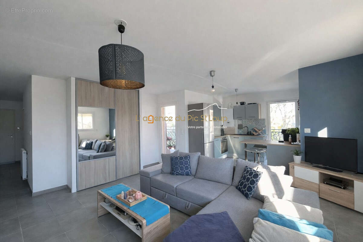 Appartement à CANDILLARGUES