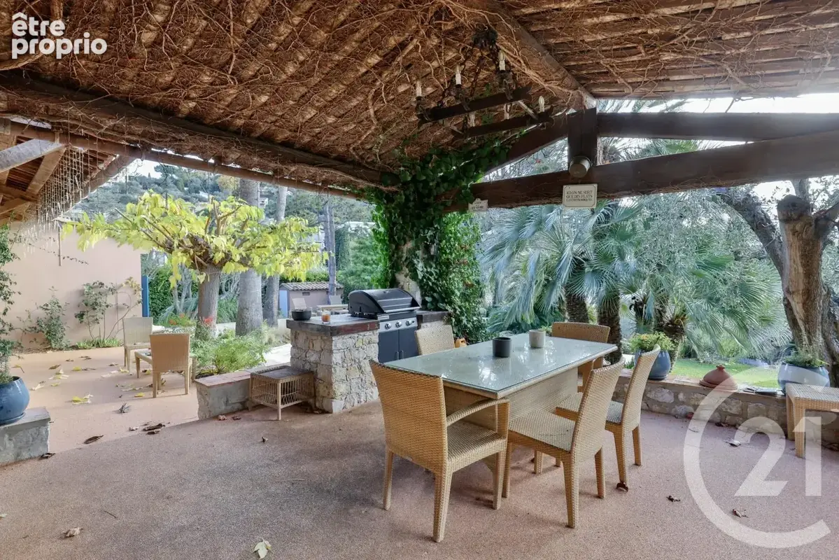 Maison 7 pièces 243 m² à vendre à Villefranche-Sur-Mer (06230) - photo 5