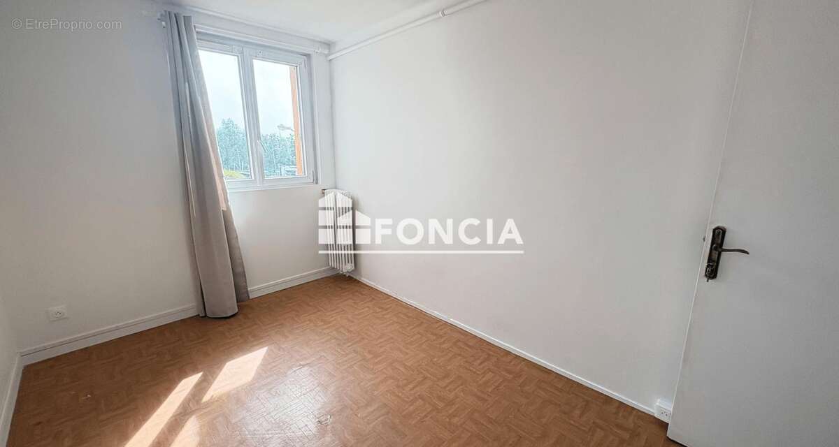 Appartement T3 à Montreuil quartier Boissière, au calme, à proximité des commodités - photo 3