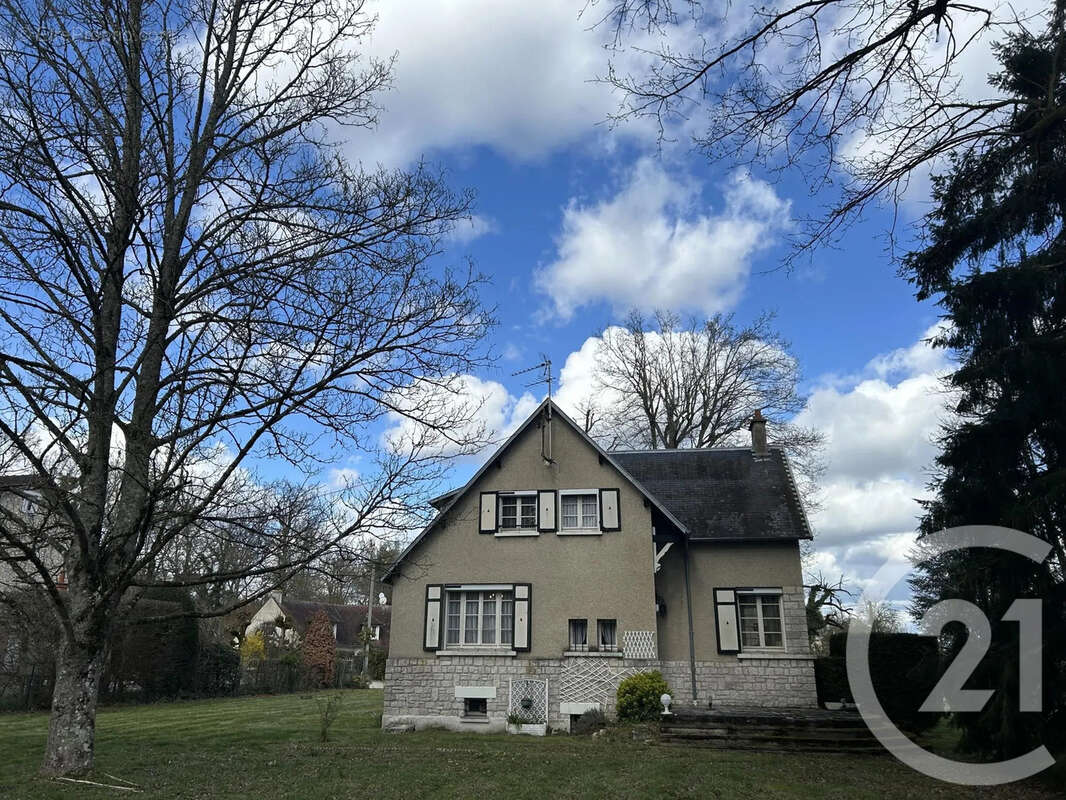 Maison à SAMOIS-SUR-SEINE