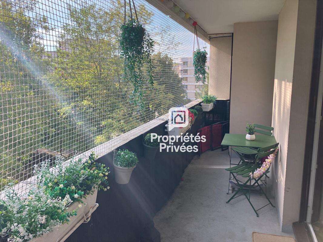 Appartement à ELANCOURT