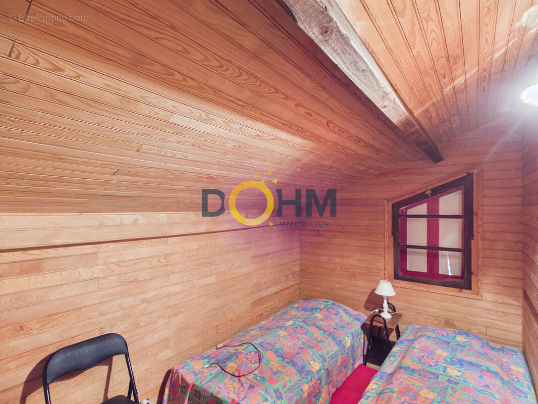 Chalet sur 7819 m2 de terrain + possibilite 15130 m2 en plus  . 155 m2 habitables - photo 18