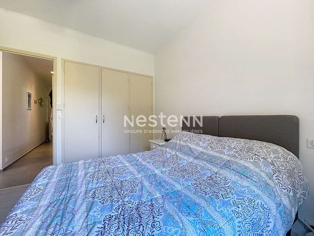 Maison à SAINT-MARTIN-DE-LA-BRASQUE