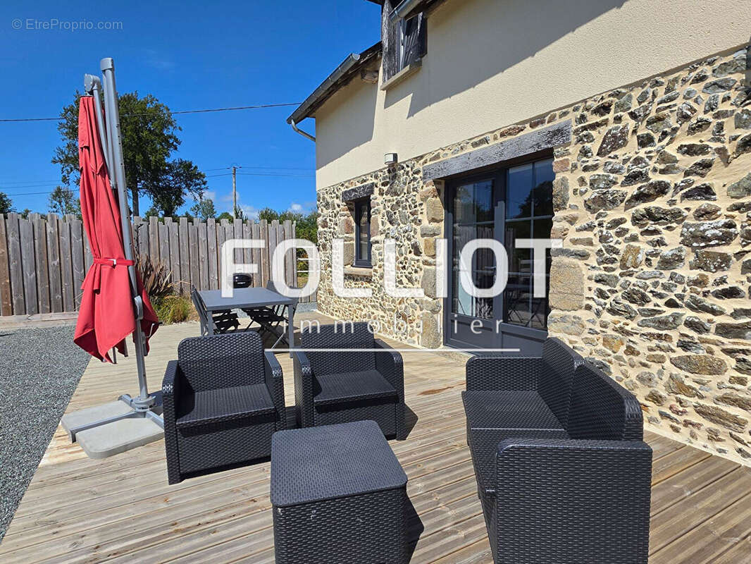 MAISON A VENDRE Ensemble immobilier Ancteville 22 pièces 403 m2 - photo 2