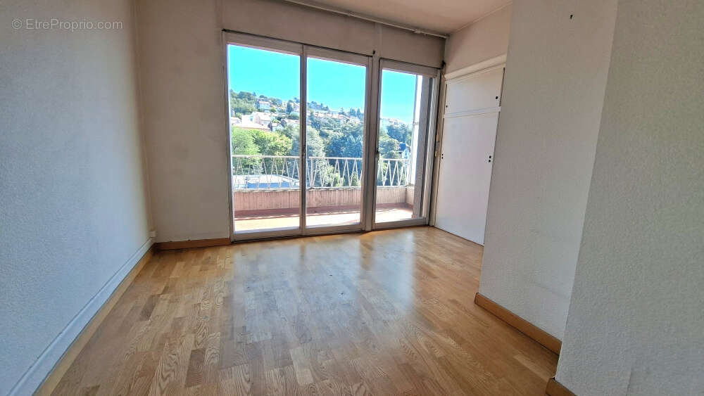 Appartement Saint Etienne Cours Fauriel 2 pièce(s) 57.66m2 - photo 3