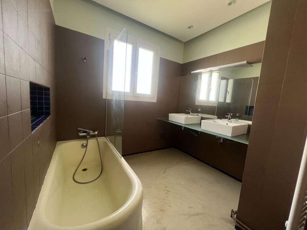 Photo 8 - Maison à VILLENEUVE-SUR-LOT