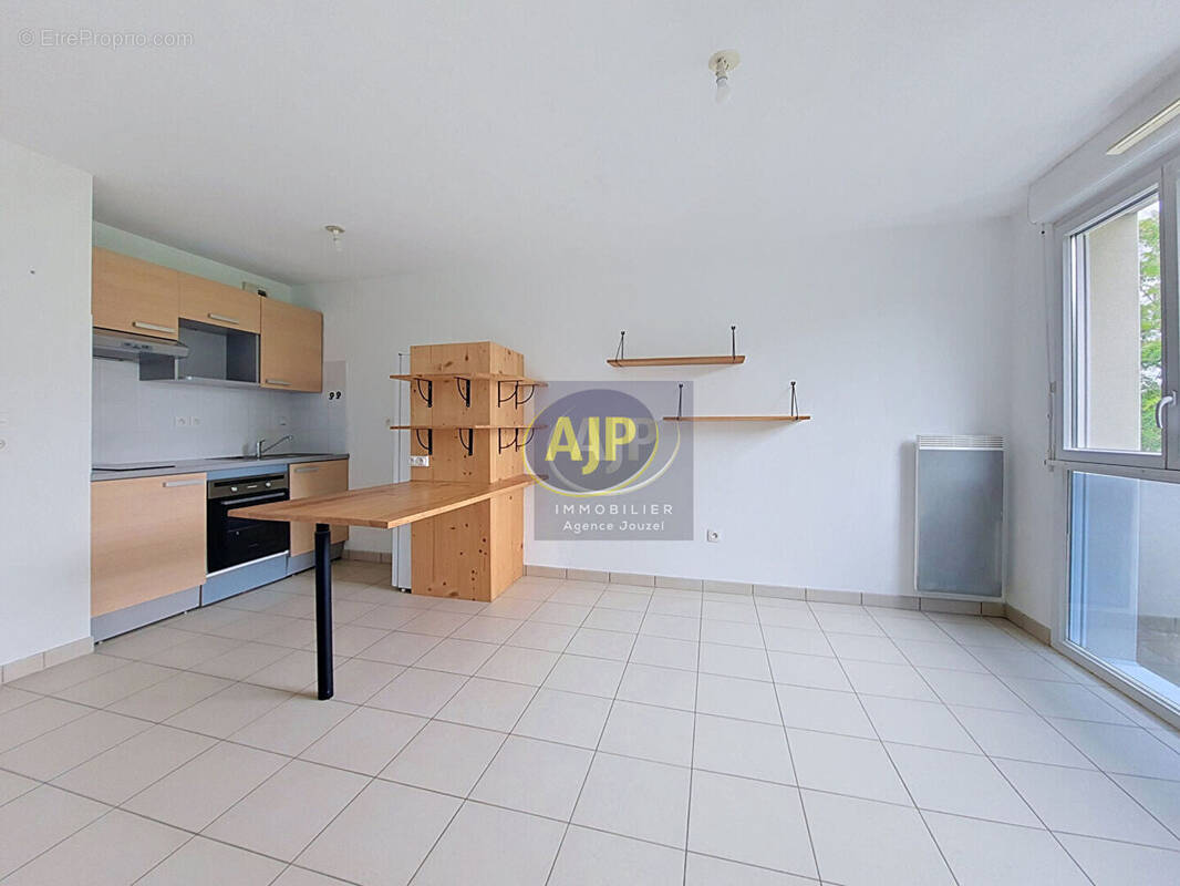 Appartement à SAINT-SEBASTIEN-SUR-LOIRE
