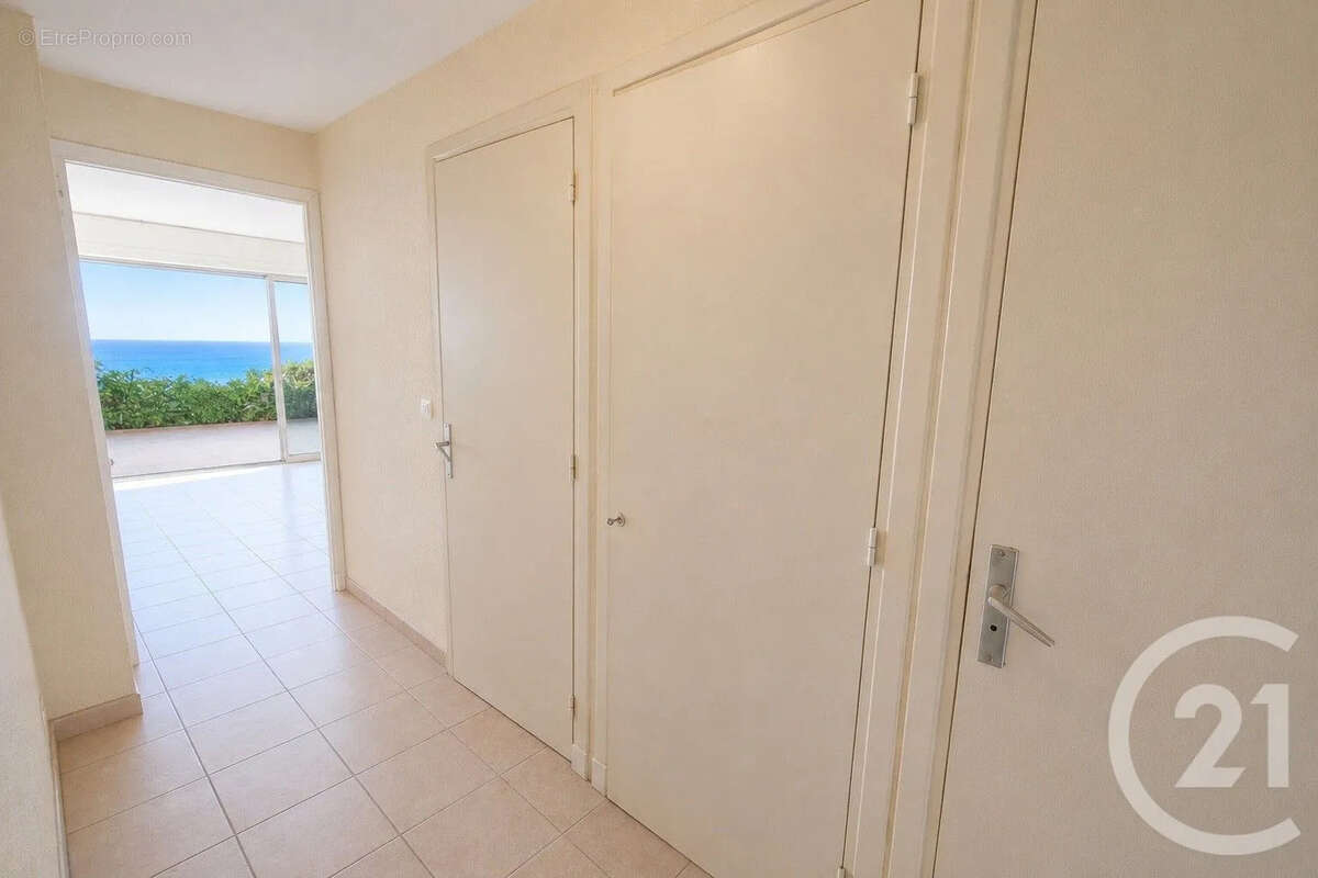 Appartement à MENTON
