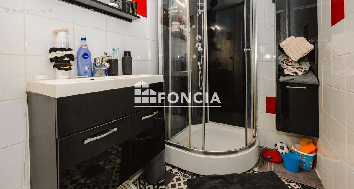 Appartement T3 lumineux exposé OUEST - 76m2 - Calme au pied du METRO - photo 5