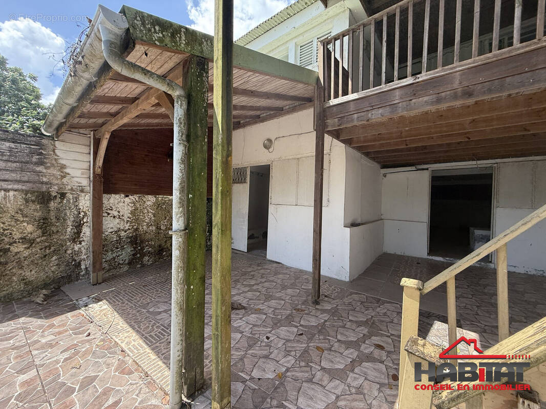 Maison à FORT-DE-FRANCE