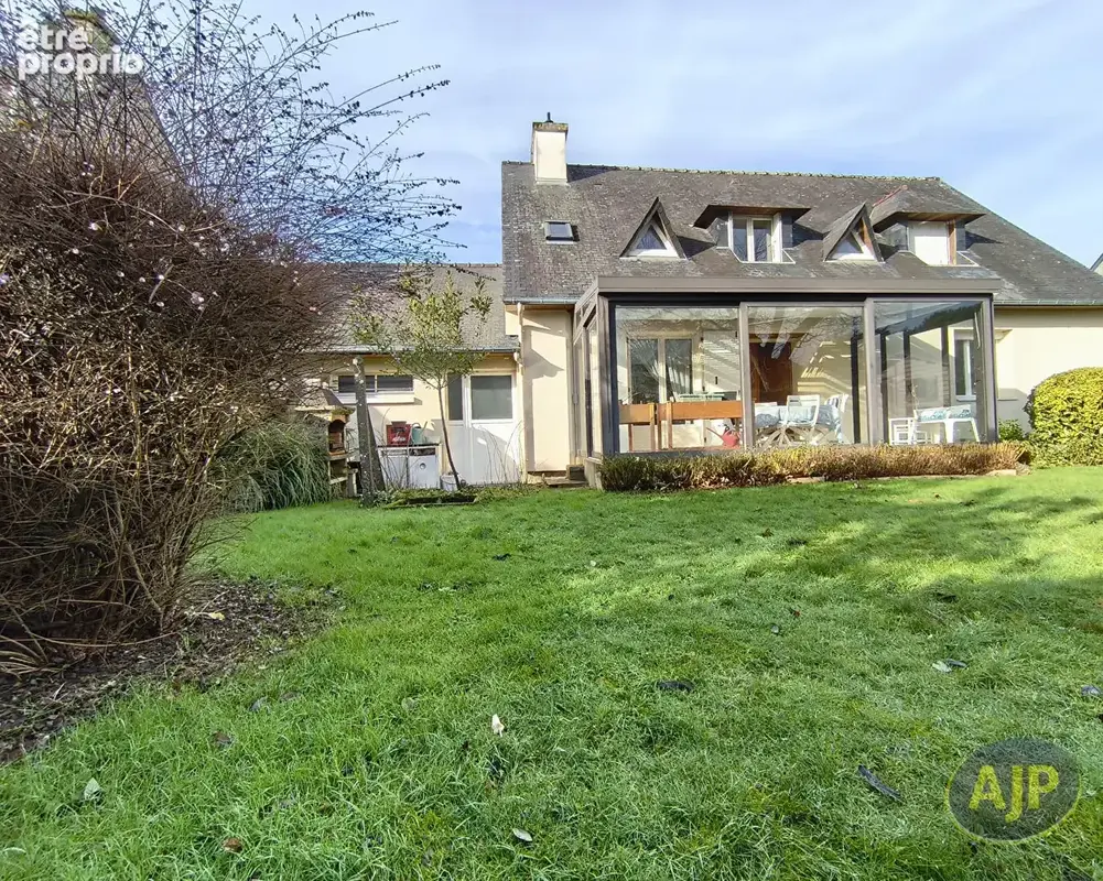 Pace maison 134 m2 en impasse plein centre - photo 6