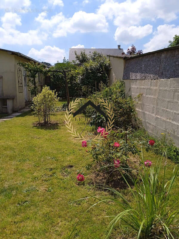 Maison à ANGERVILLE-L&#039;ORCHER