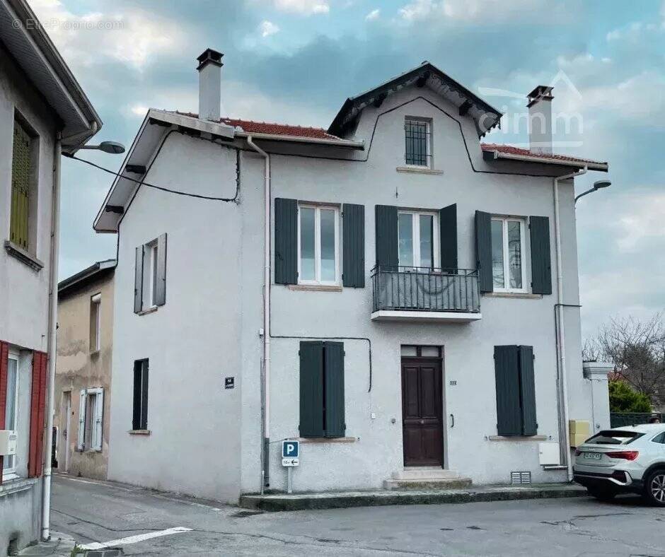 Maison à ANNEYRON