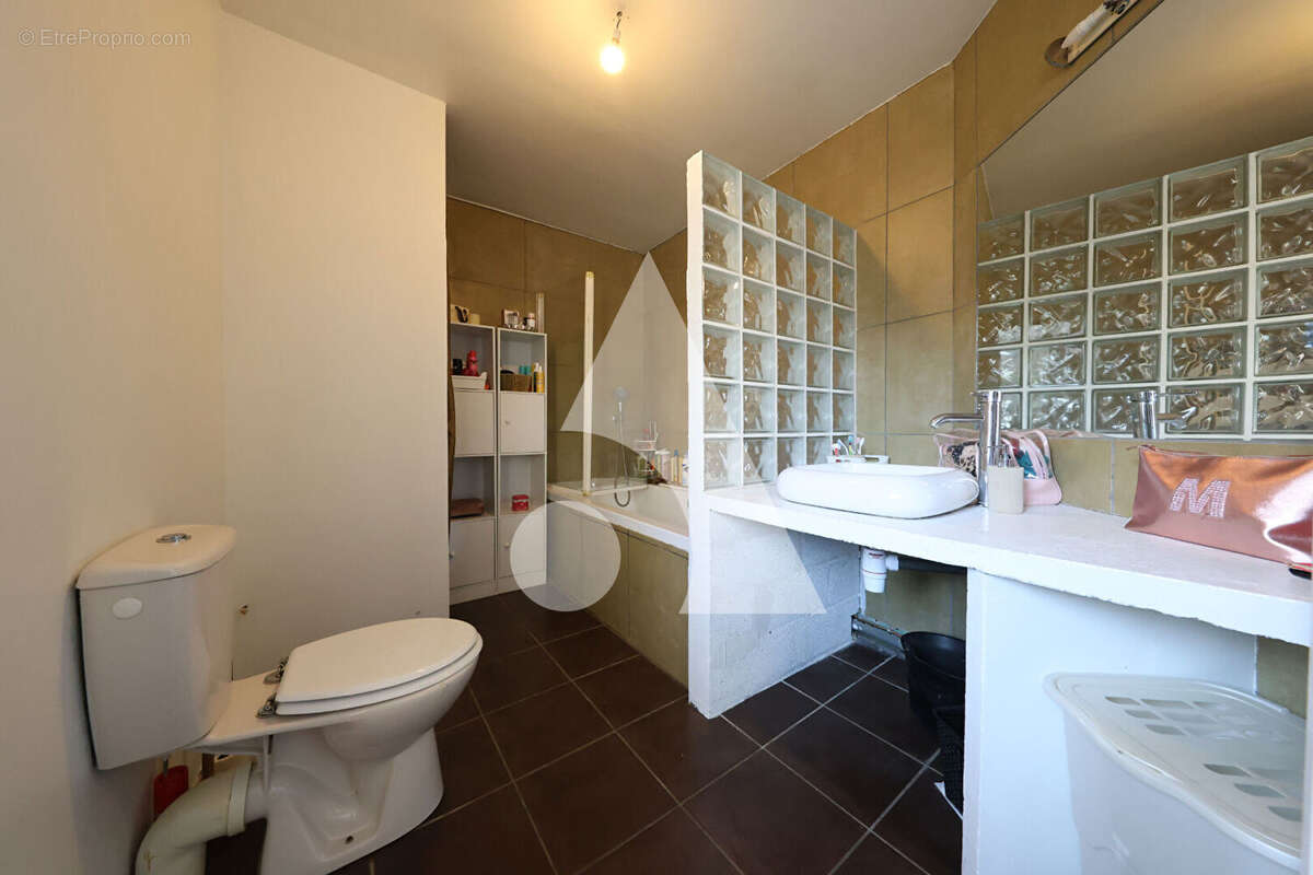 Maison à CORBEIL-ESSONNES