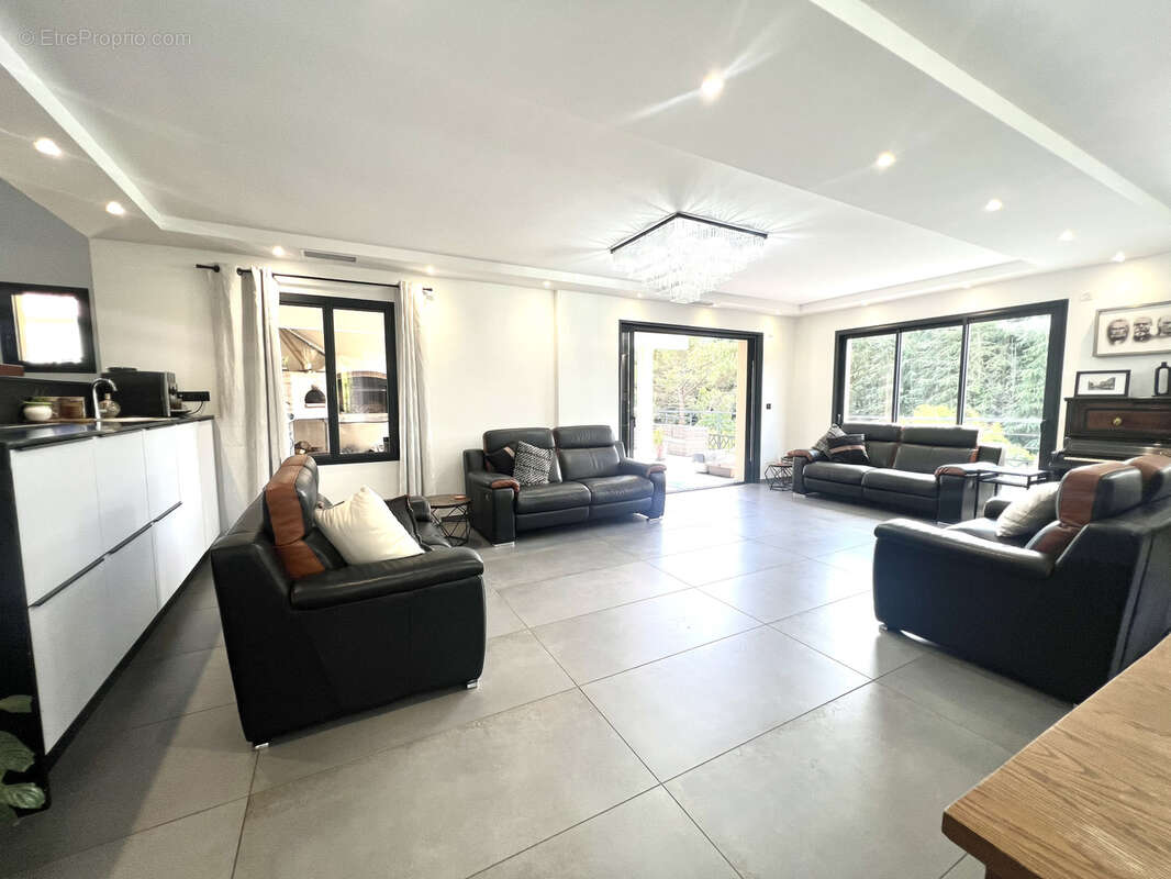 Propriété contemporaine d’exception   377 m2   Vue dégagée - photo 3