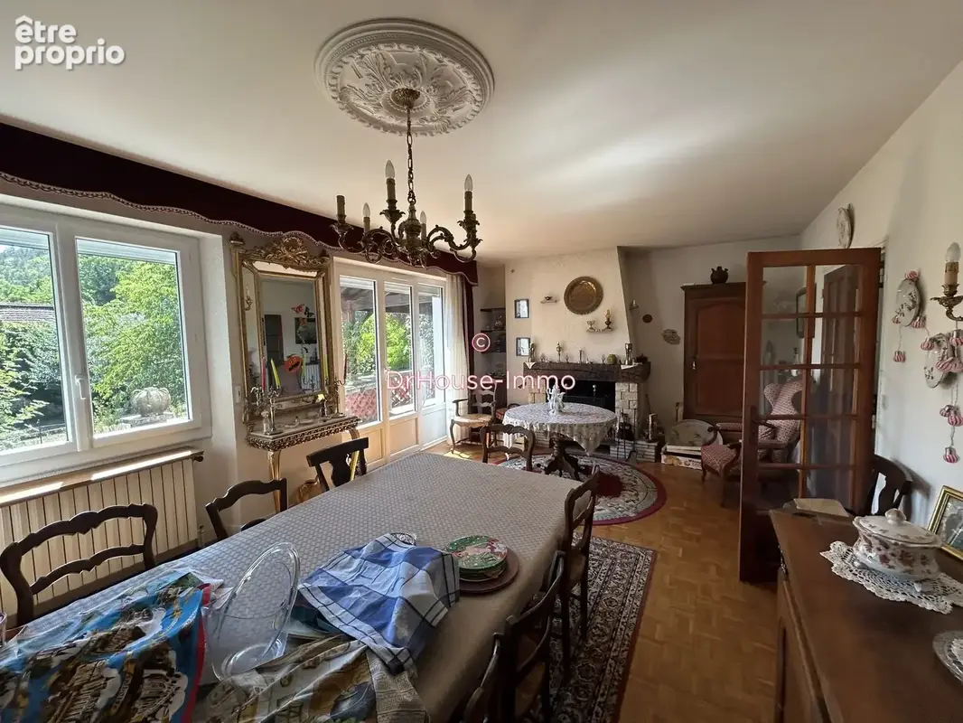 Maison 117 m² à Douelle  - photo 4