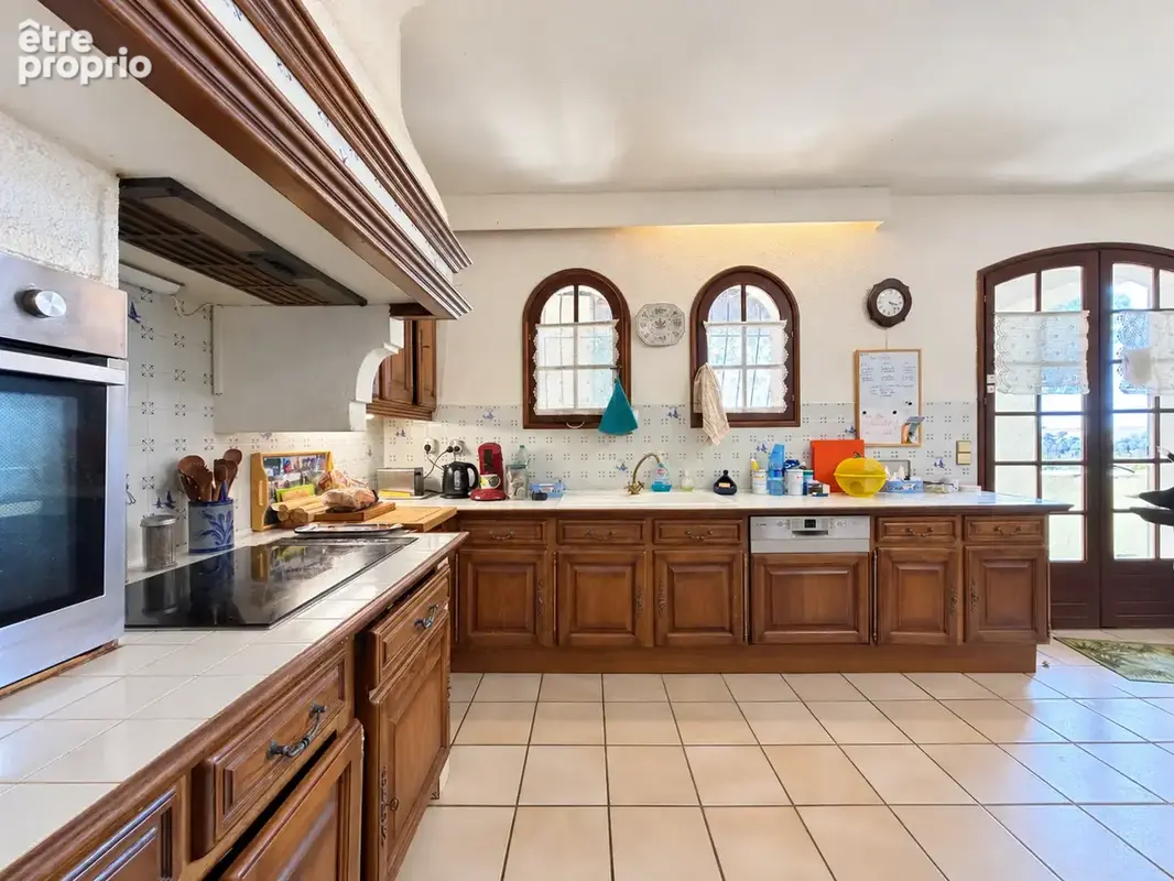 Propriété avec 6 chambres dans un cadre exceptionnel - photo 11
