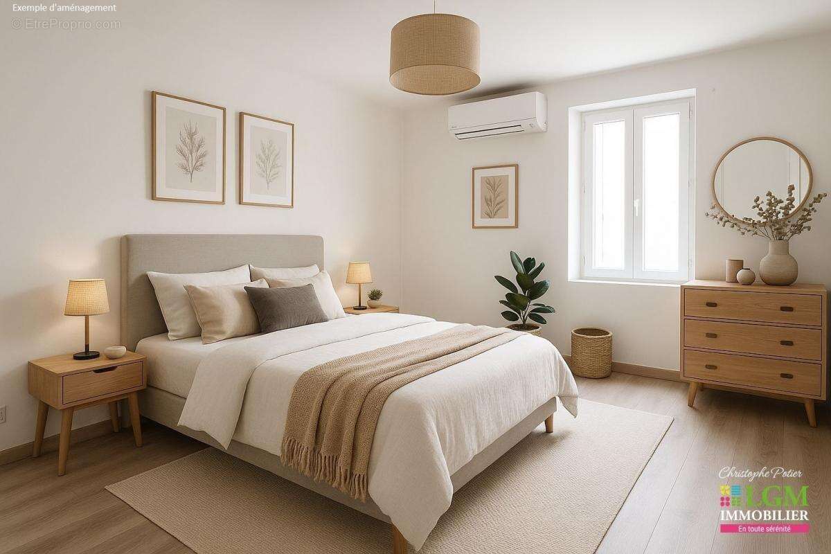 VISAN (84) - De beaux volumes pour cette maison de village de 150 m² avec 3 chambres et vue sur la vallée - photo 7