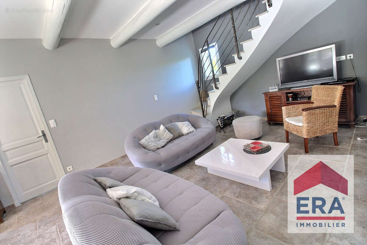 Maison à MONTFAUCON