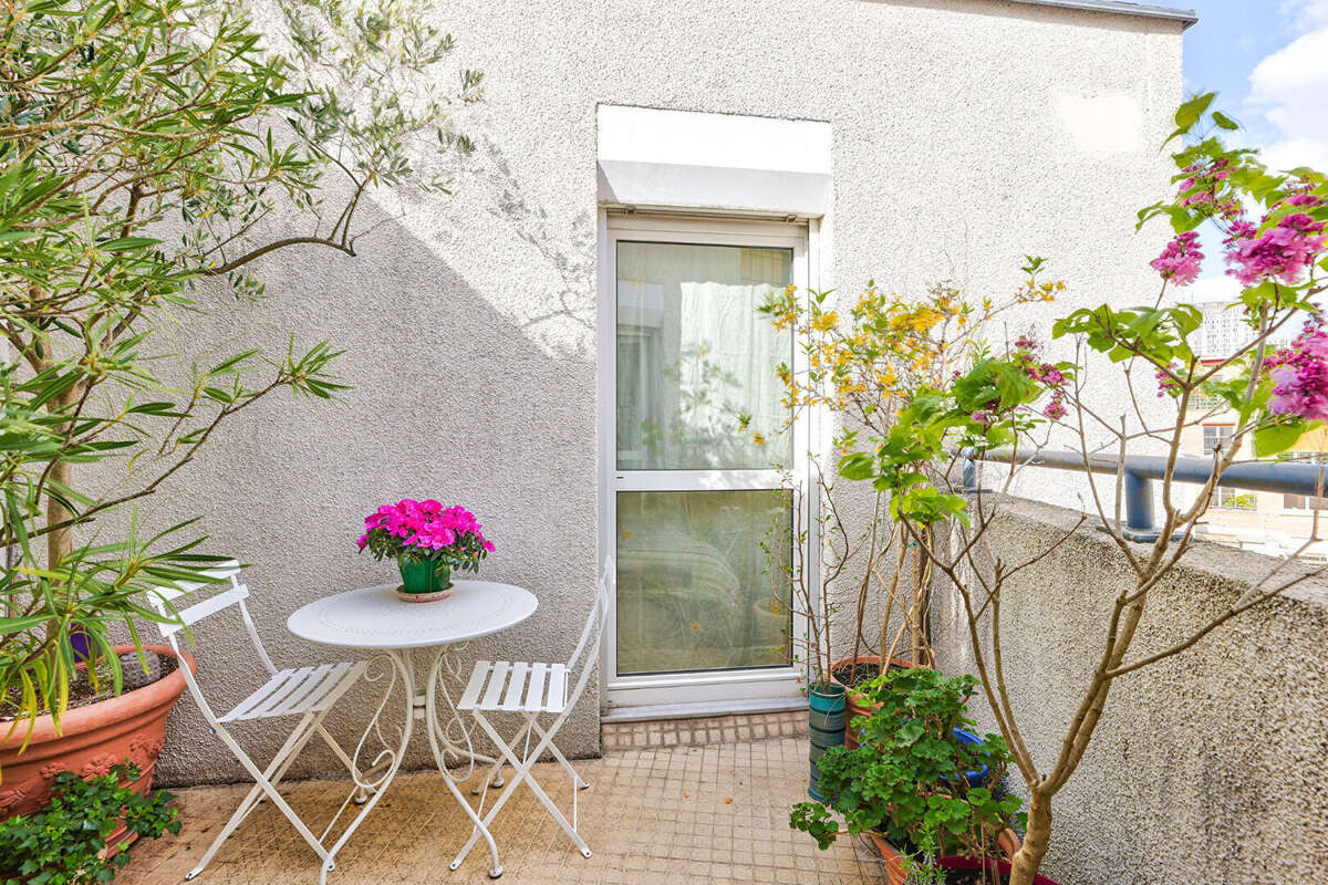 Appartement à PARIS-15E